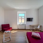 Cosy Moods - Campus Apartman